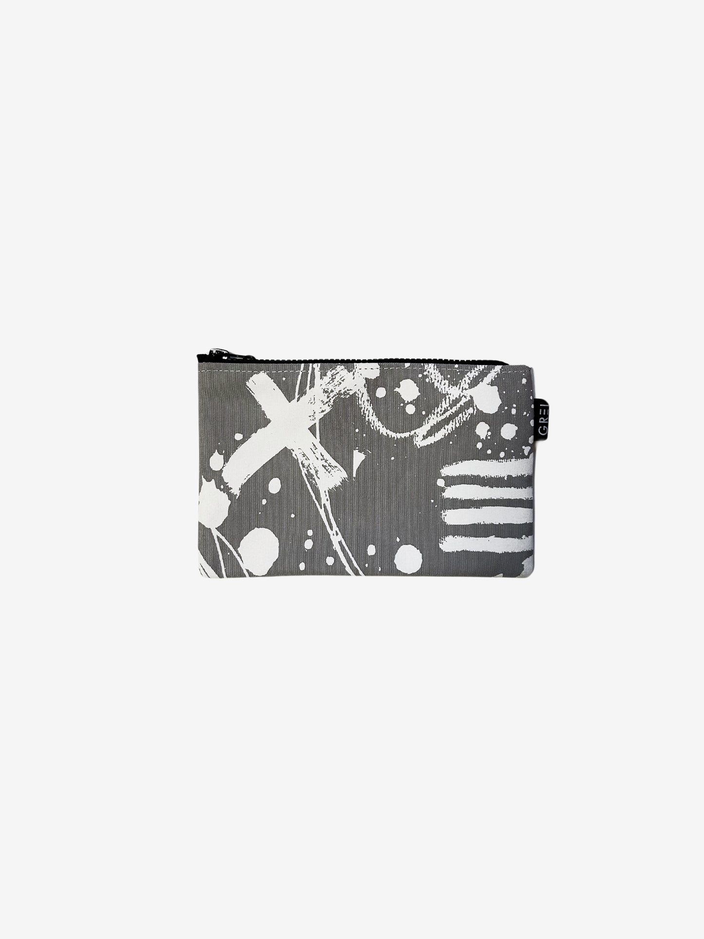 GREI Pouch 01