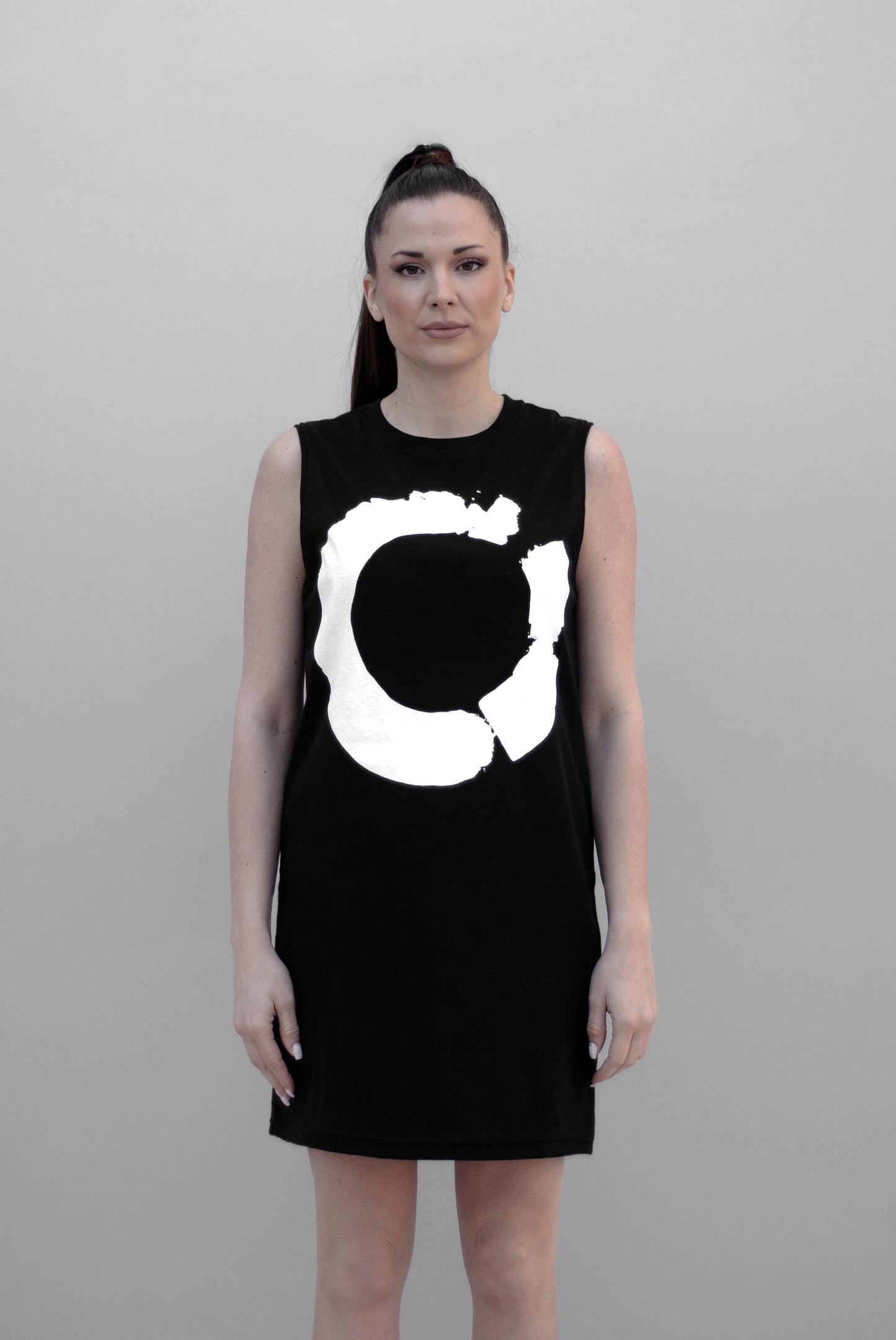GREI Dress Krug