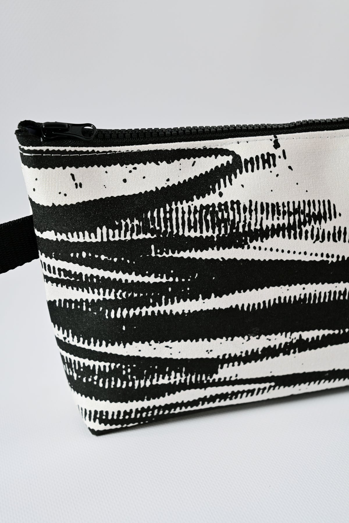 GREI ZIPPER BAG